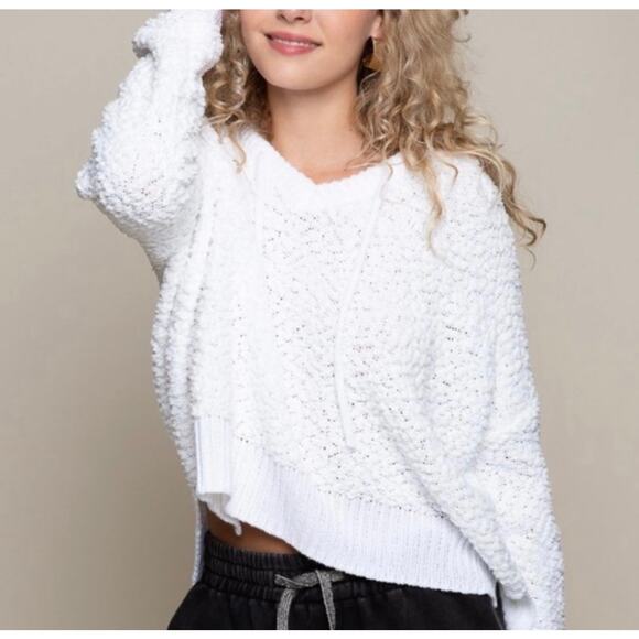 POL Popcorn Hooded Sweater Size Large White - Picture 2 of 11